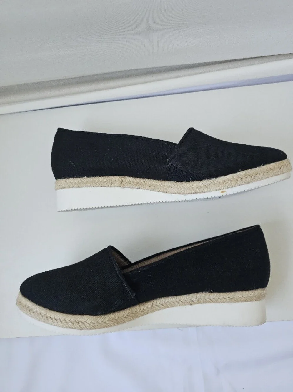 NWOT LifeStride Black Canvas Espadrille Platform Wedges - Size 8